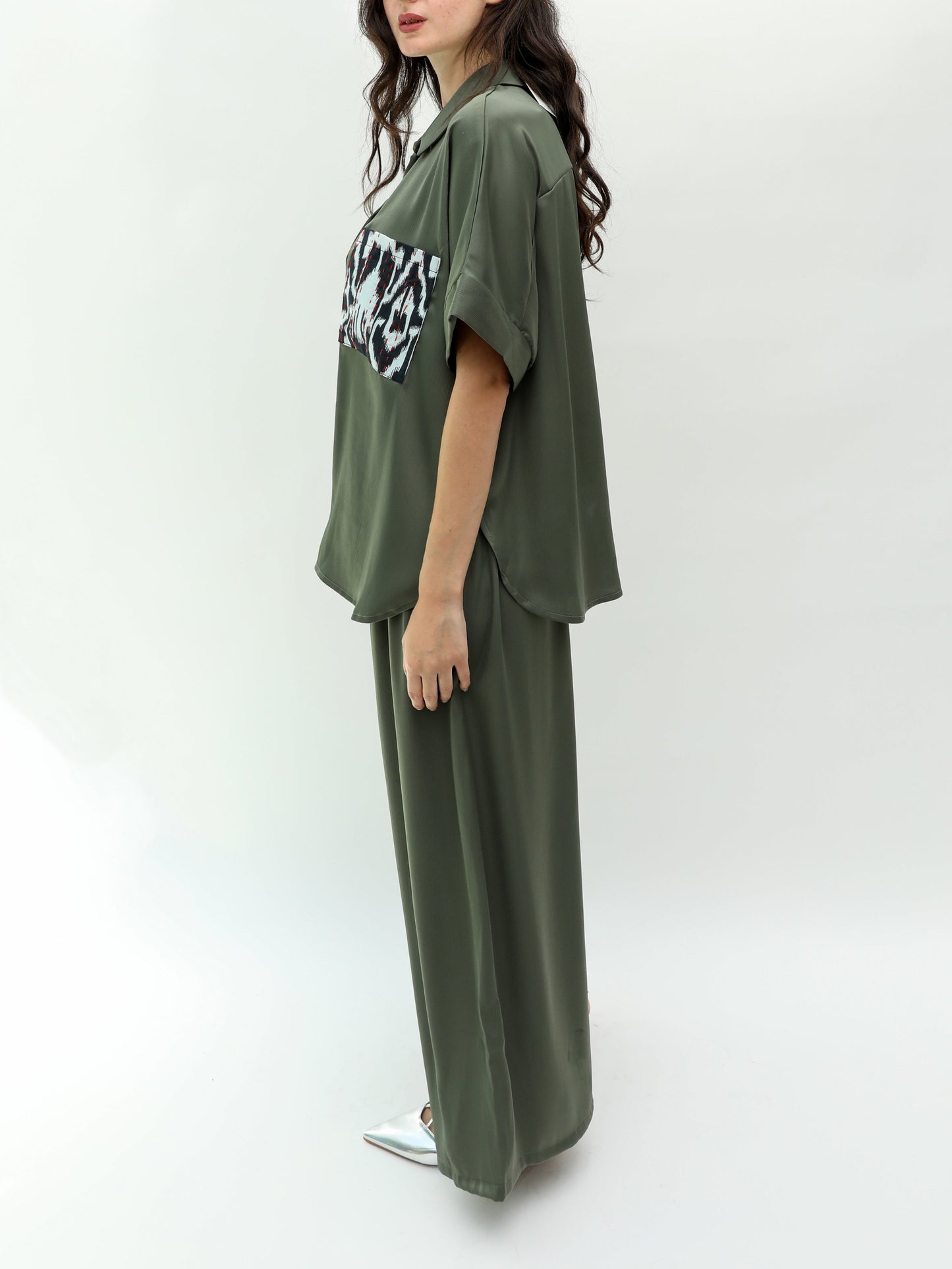 The Silk set - Olive green