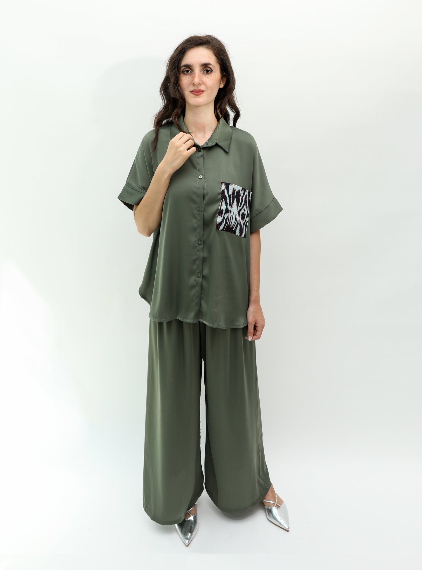 The Silk set - Olive green