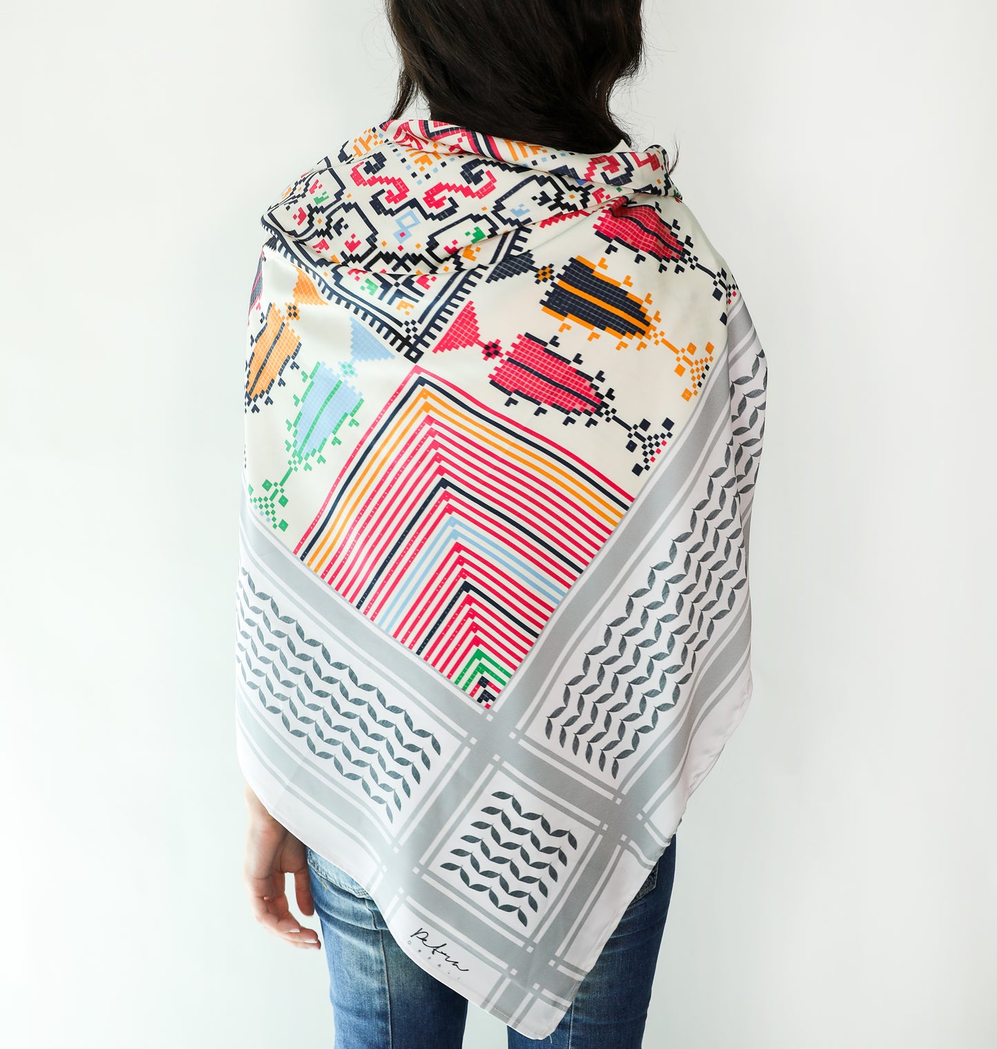 Yasmin silk Scarf