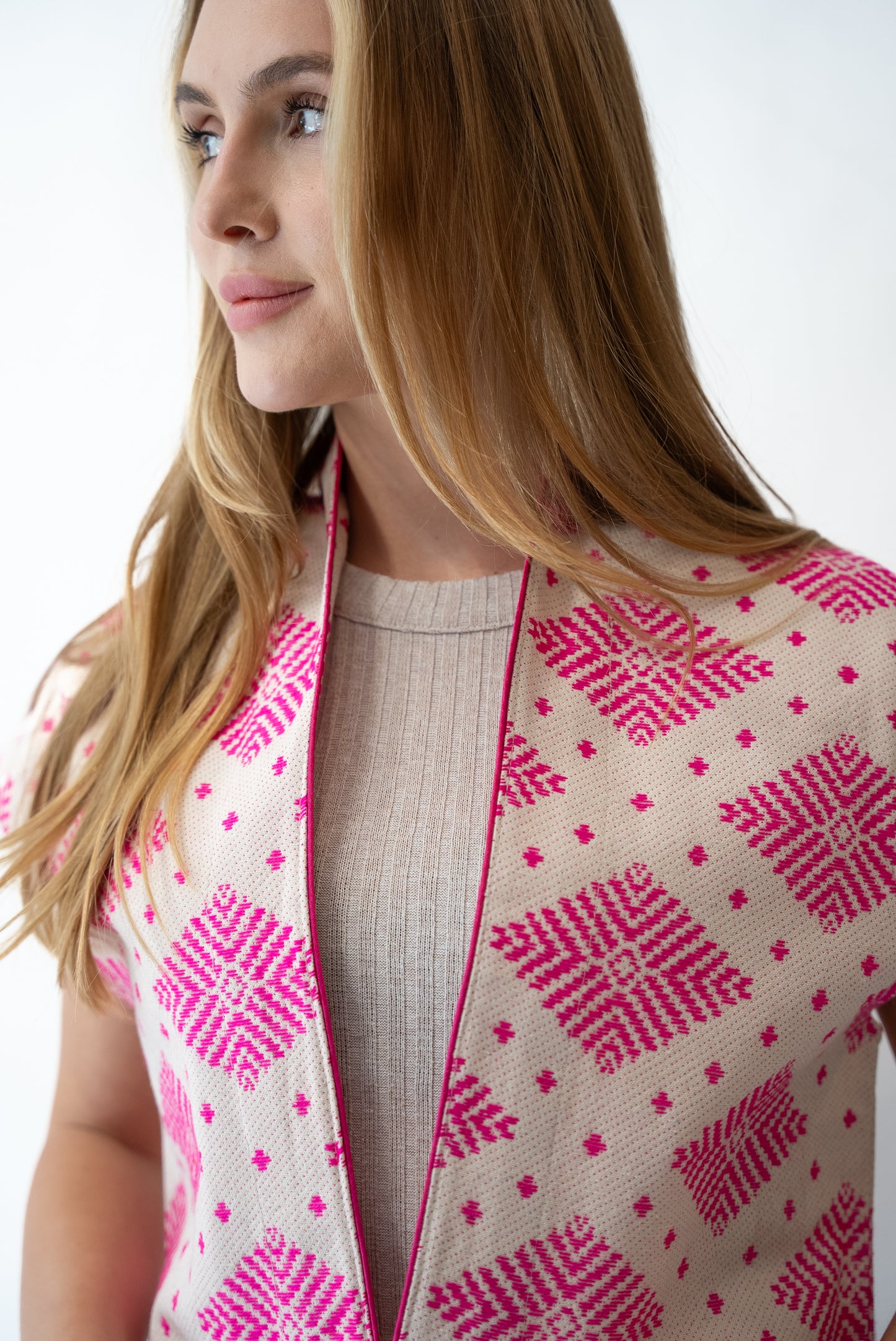 Tribal Line Vest - Pink