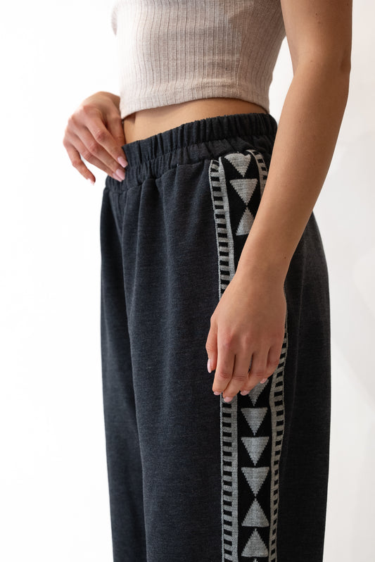 Sadu Straight Pants -Charcoal