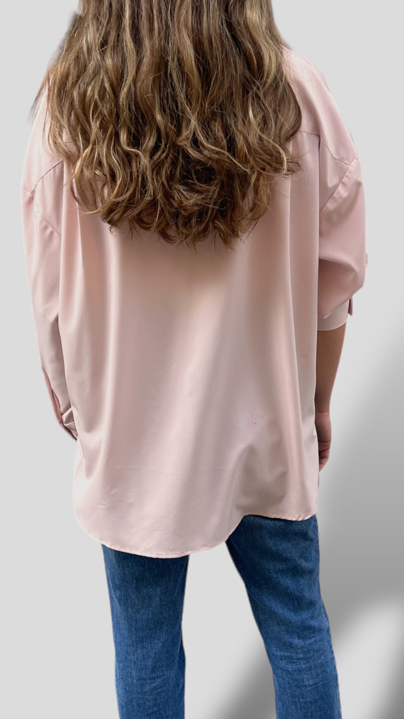 Light pink hata shirt