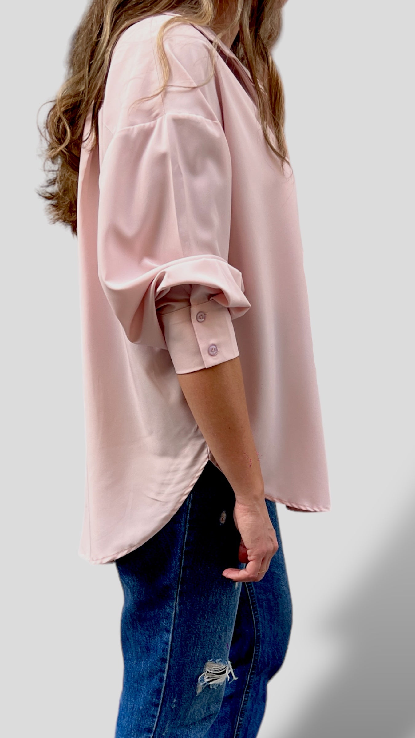 Light pink hata shirt