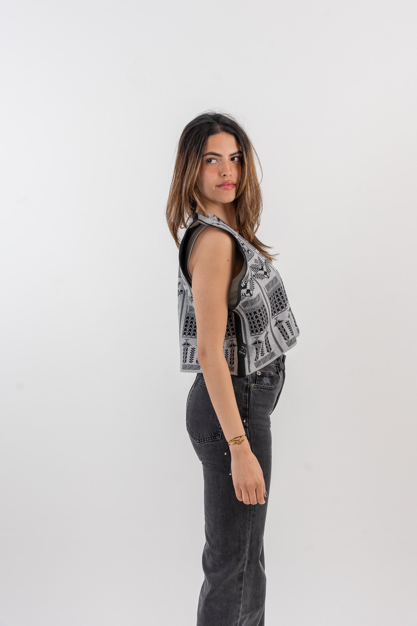 Kayan Vest - Black & Grey