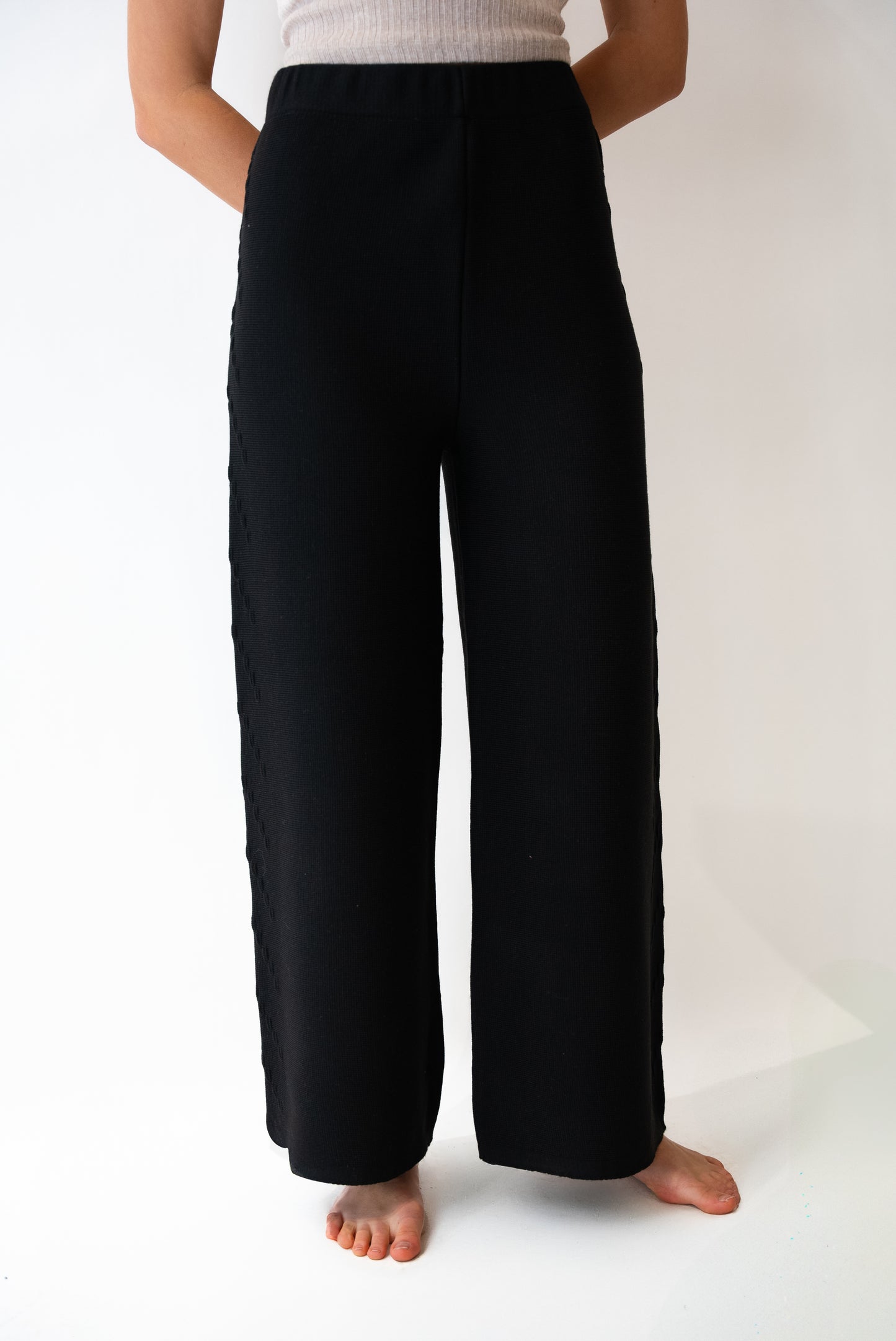 Nofa Straight Pants -Black
