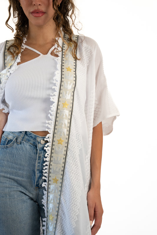 Hatta Bisht - White