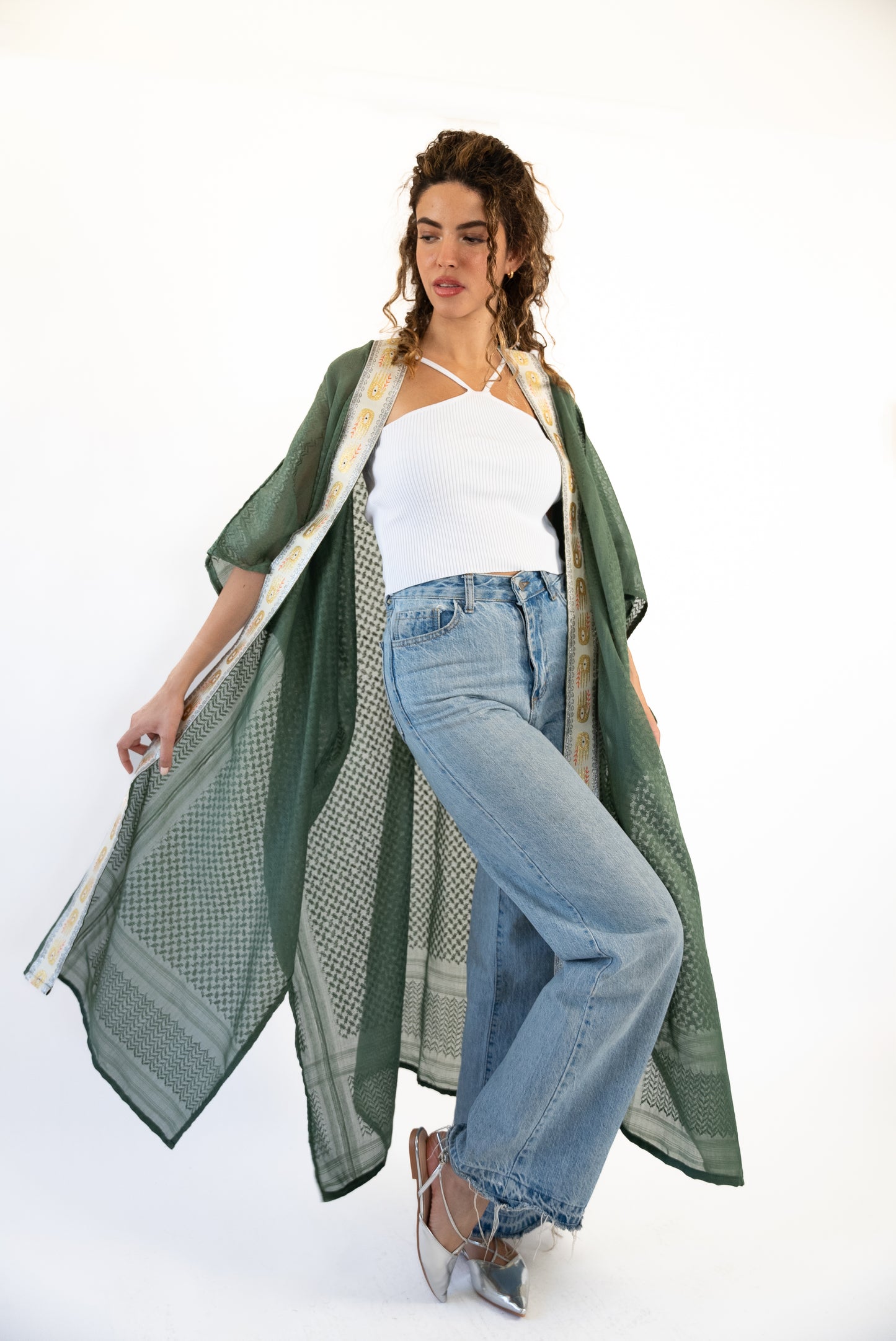 Hatta Bisht - Olive