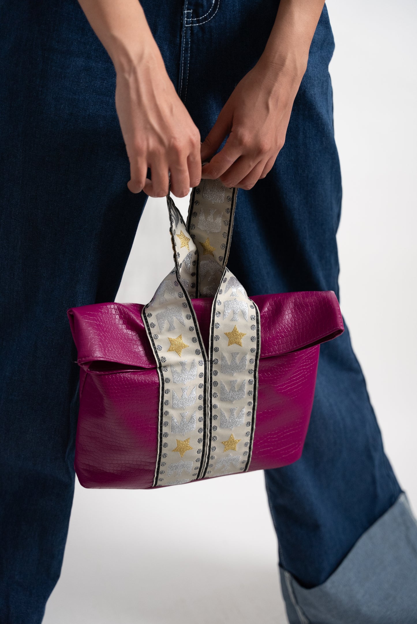 Cosmic Royals Clutch - Pink