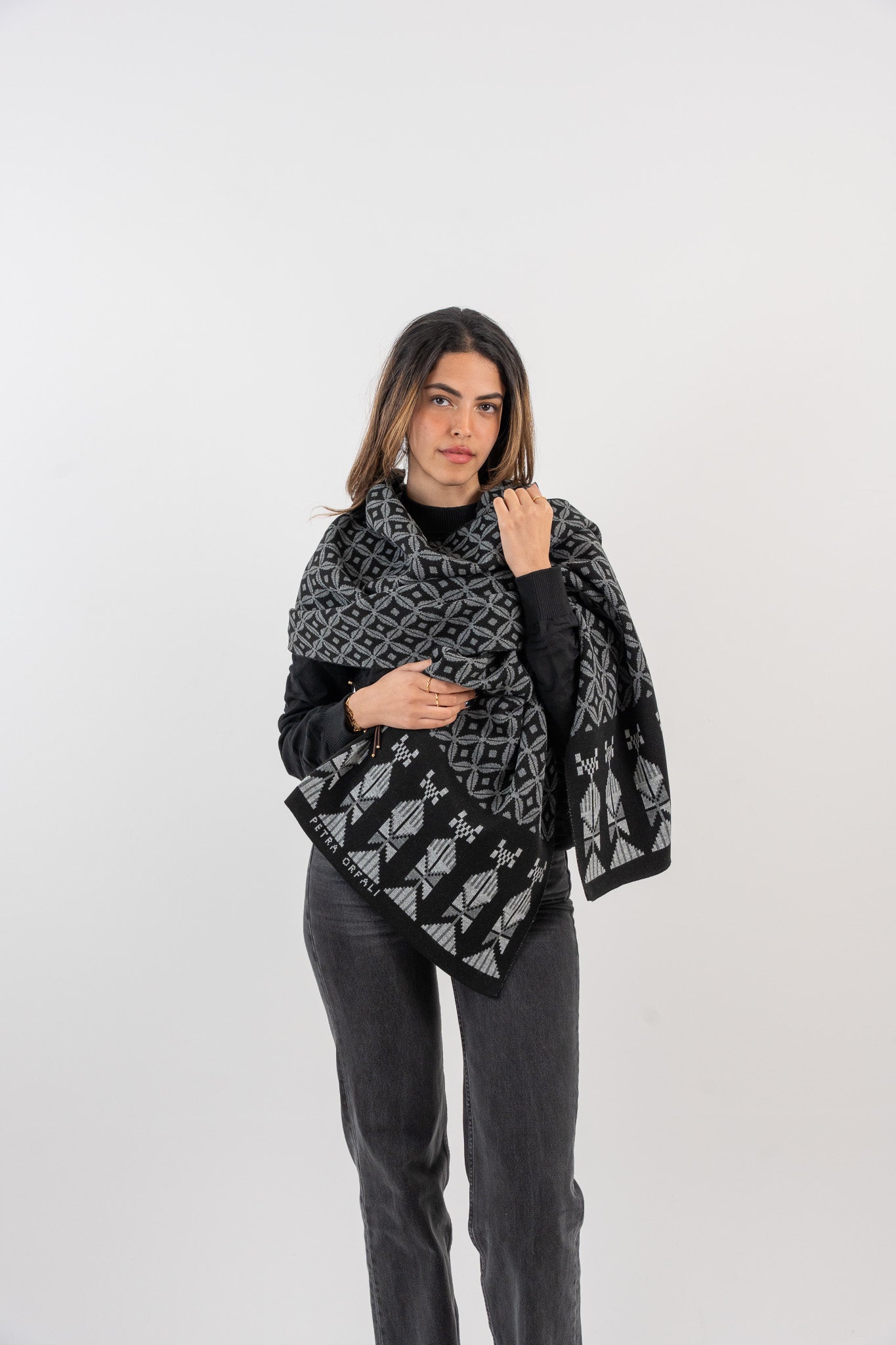 Bahja Black Scarf - Unisex
